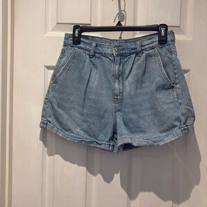 AEO mom shorts SZ 6